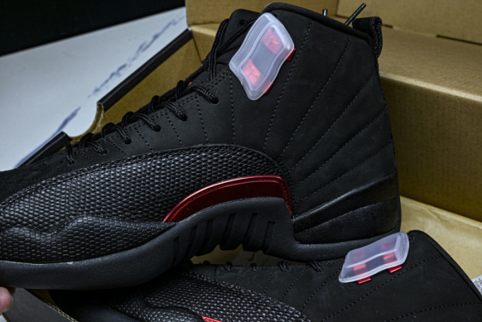 Air Jordan 12 Retro "Bloodline" CT8013-001