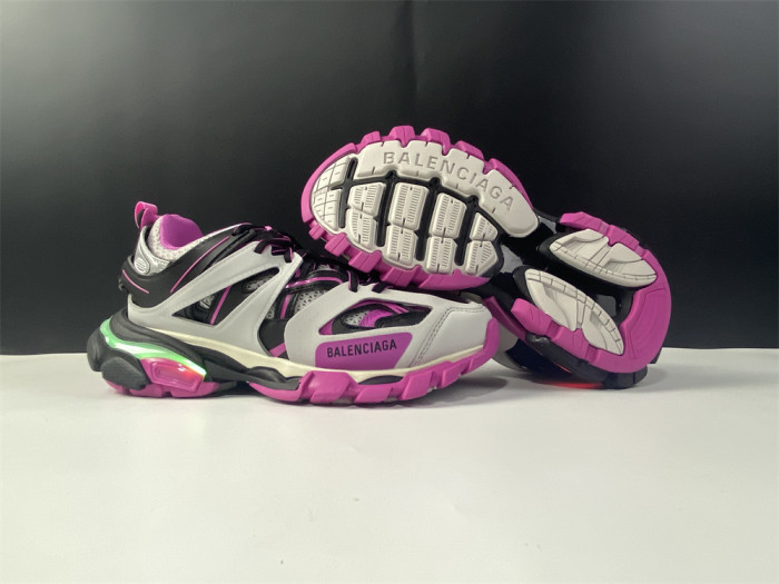 BLCG Track Trainer (LED)   102401