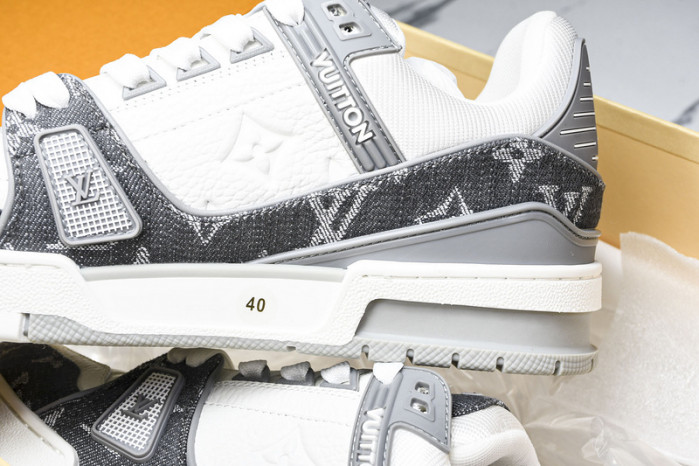 LV SNEAKER LOW FOR-LV138