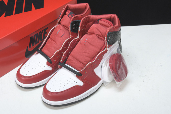 Air Jordan 1 Retro High Satin Snake Chicago CD0461-601