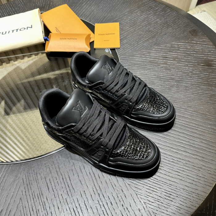 LV SNEAKER LOW FOR-LV203