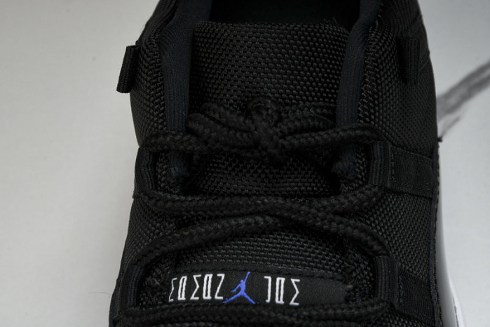 Air Jordan 11 Low "Space Jam"  FV5104-004