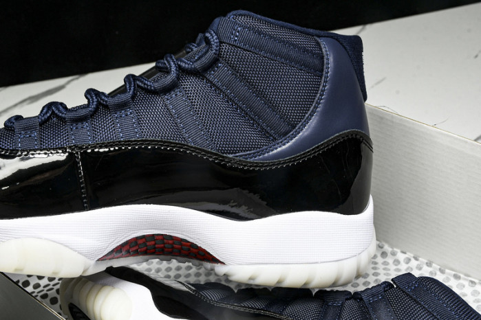 Air Jordan 11 Retro CT8012-406