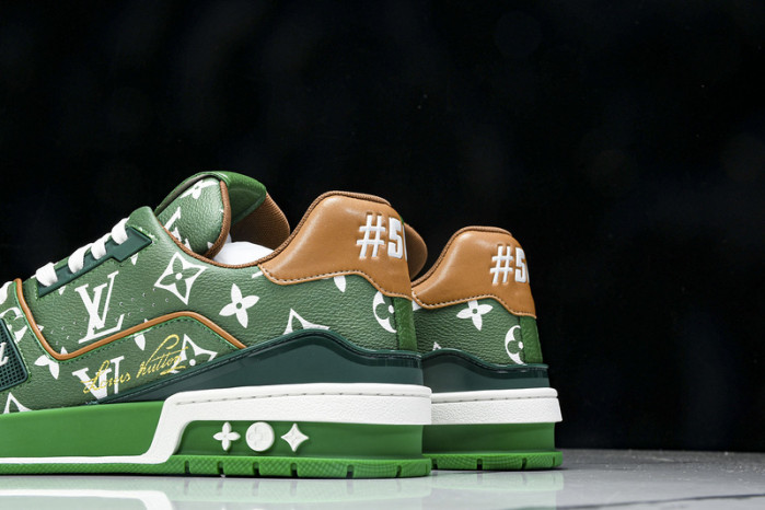 LV SNEAKER LOW FOR-LV230