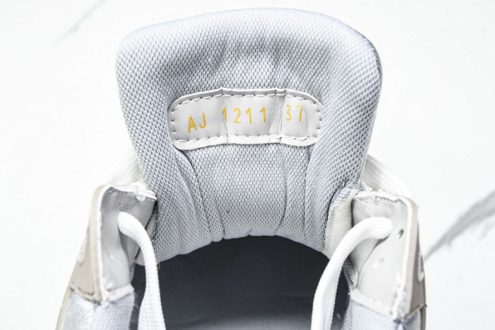 LV SNEAKER LOW FOR-LV223