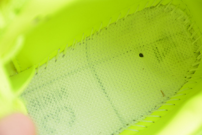 Jordan 4 Retro Flyknit Volt AQ3559-700