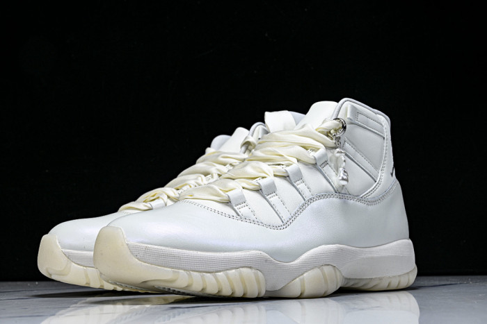 Air Jordan 11 “Pearl” AR0715-110