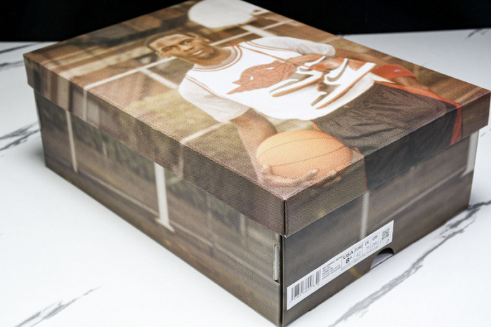 Air Jordan 1 High OG “Black Toe Reimagined”  DZ5485-106