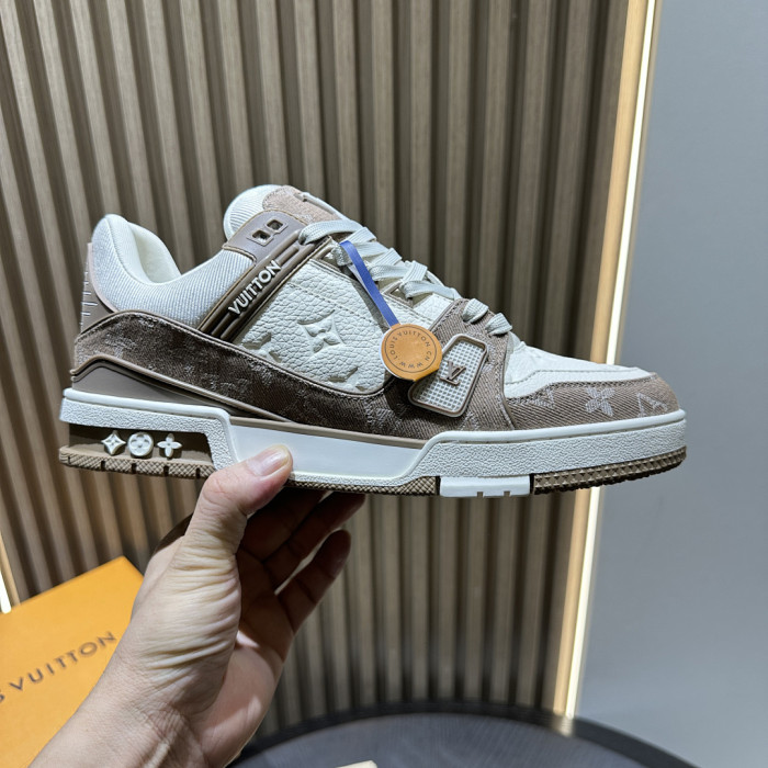 LV SNEAKER TRAINER FOR-LV425