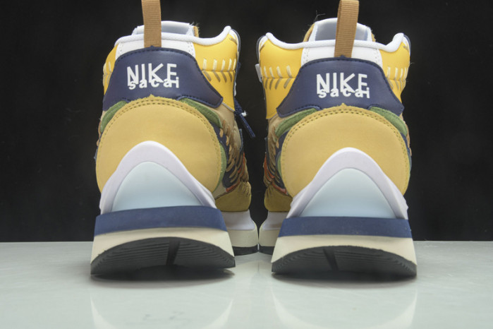 Sacai x Jean Paul Gaultier x Nk VaporWaffle DH9186-200