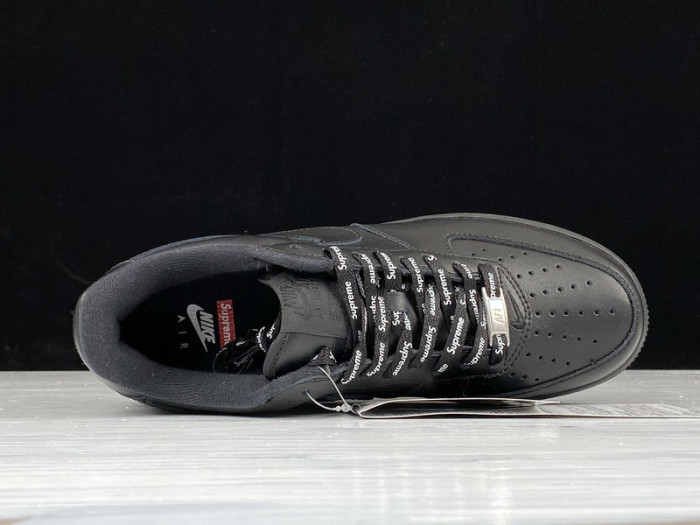 Supreme x Nike Air Force 1  CU9225-100-001