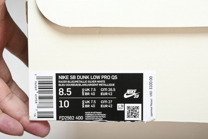 APRIL SKKATEBOARDS x nike SB Dunk Low  Turbo Green   FD2562-400