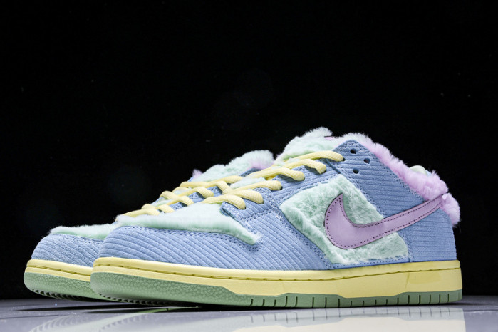 Verdy x Nike SB Dunk Low “Visty”  FN6040-400