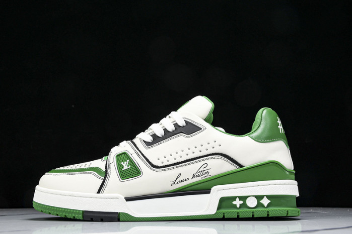 LV SNEAKER LOW FOR-LV105