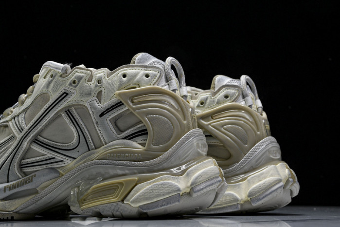 BLCG RUNNER  772774-W3RNY-1205