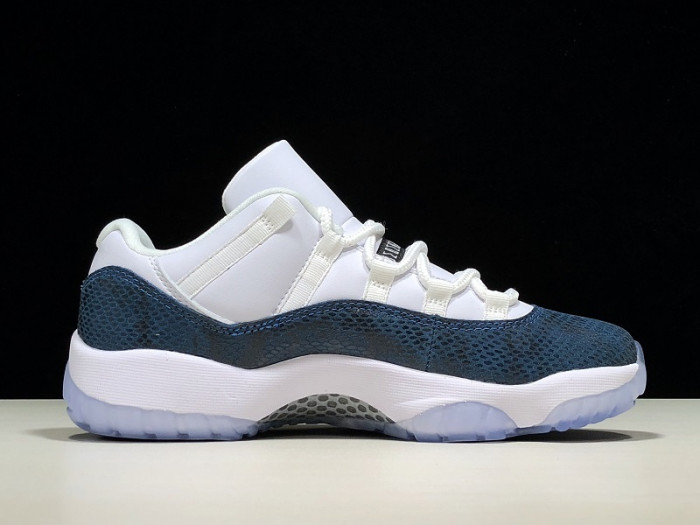Air Jordan 11 Low 