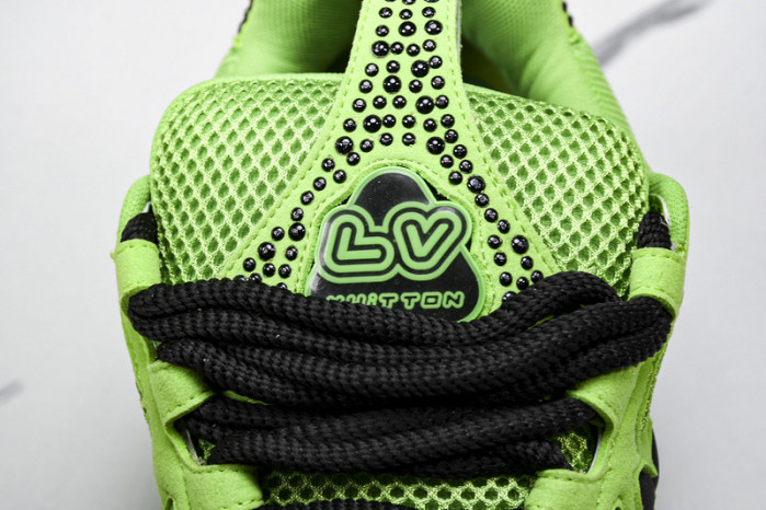 LV SNEAKER LOW FOR-LV32