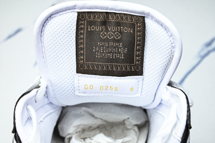LV SNEAKER Buttersoft  FOR-LV377