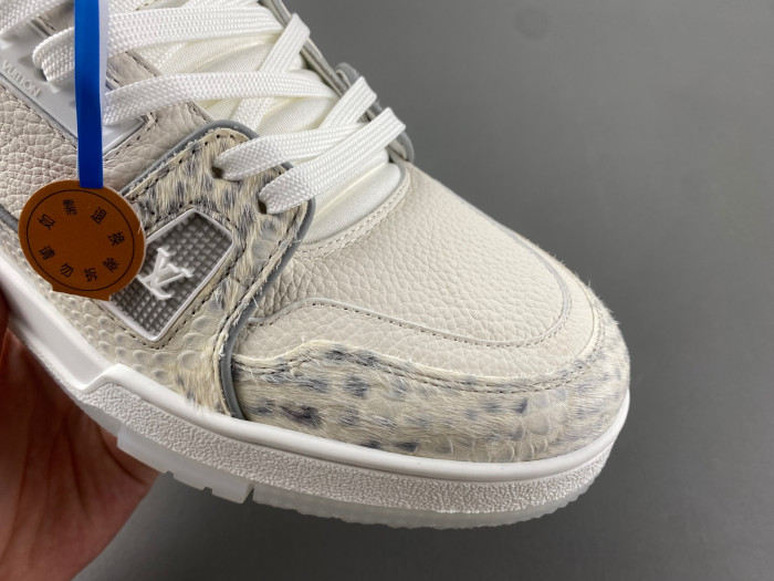 LV SNEAKER LOW FOR-LV127