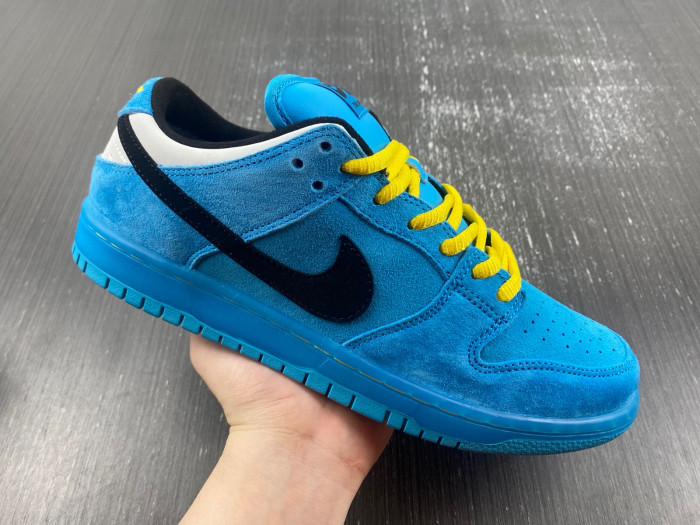 The Powerpuff Girls x Nike SB Dunk Low “Buttercup”  FZ8319-300
