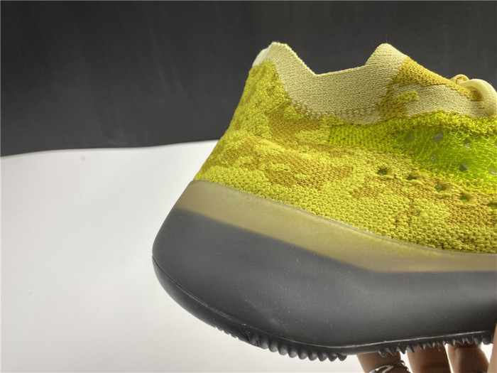 Adidas Yeezy Boost 380 Hylte Glow FZ4990