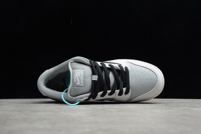 Travis Scott x PlayStation x NK SB Dunk Low BQ6817 101