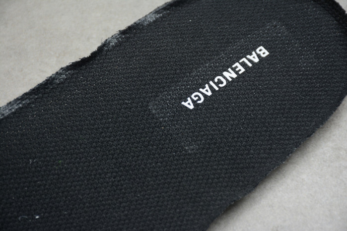 BLCG Track.2 Beige Luorescent Yellow (W) 568615W2GN55819