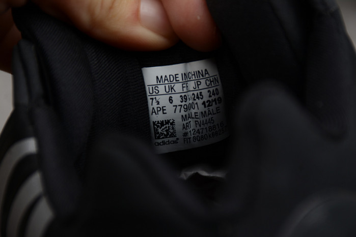 Adidas Yeezy Boost 700 MNVN Black And White  FV4445