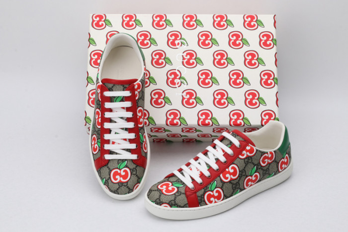 GUCC Ace Embroidered Low-Top Sneaker