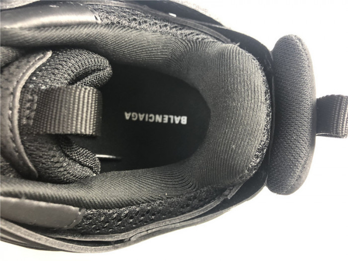 BLCG Track Trainer Black 542023 W3GB1 7302